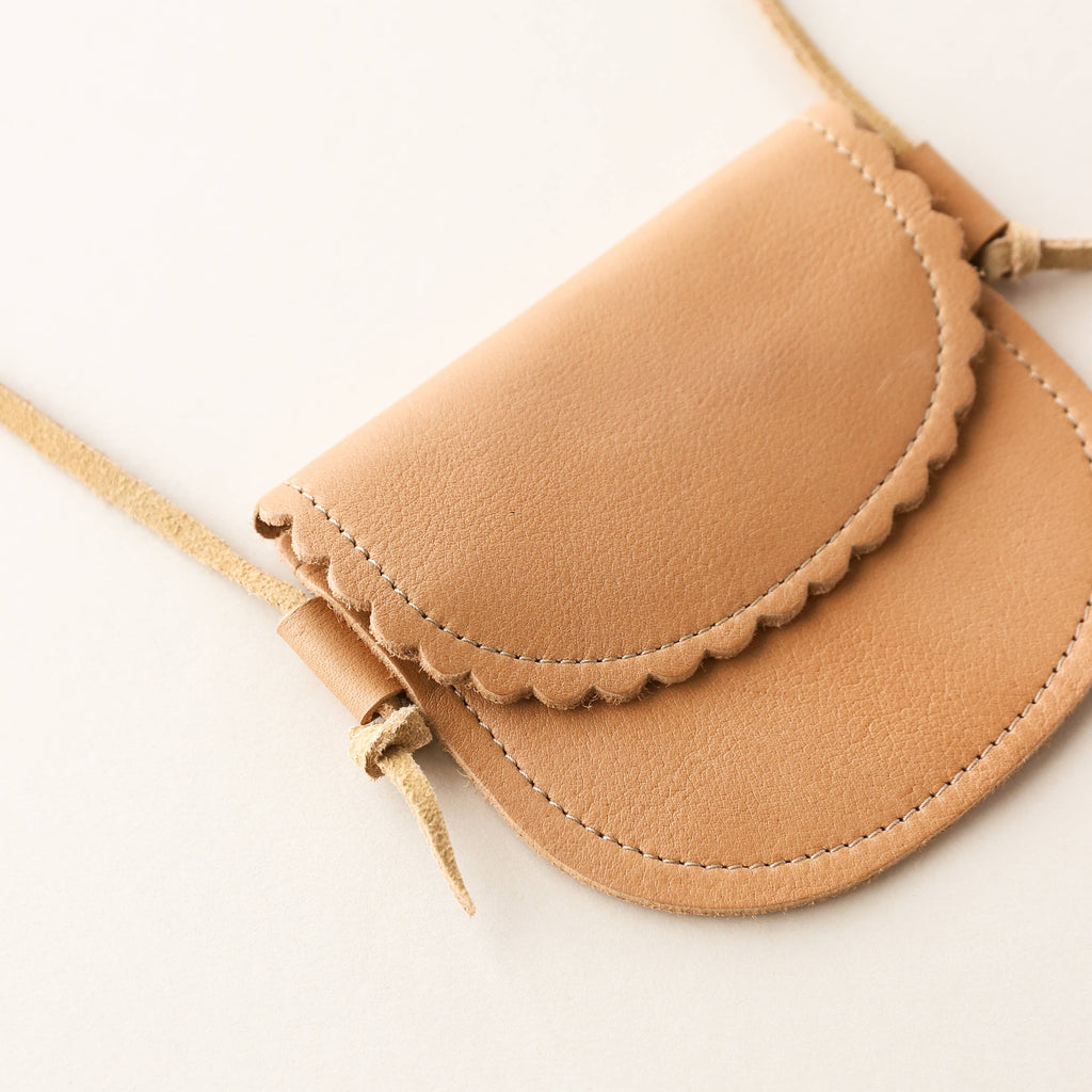 Caramel Scalloped Leather Purse