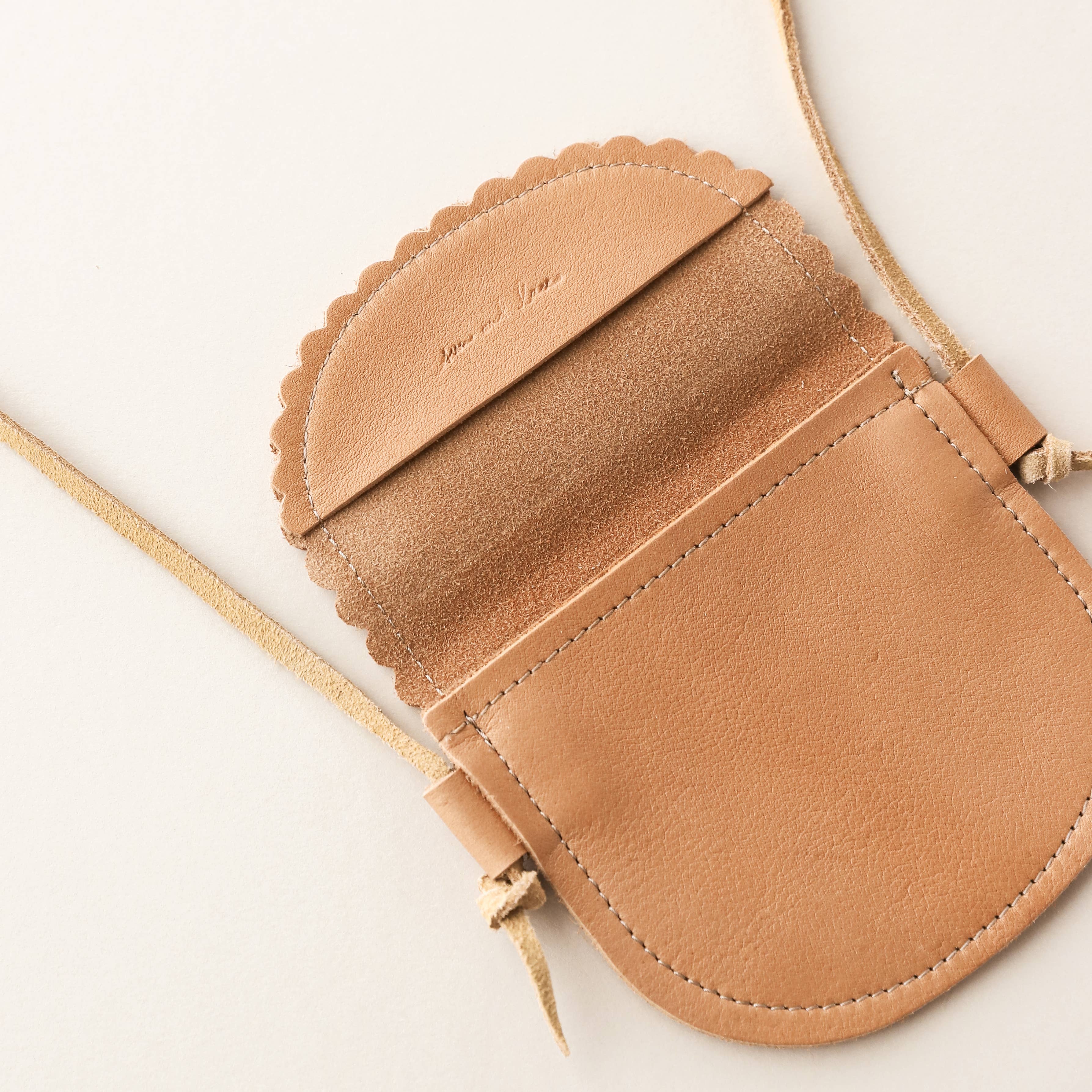 Caramel Scalloped Leather Purse