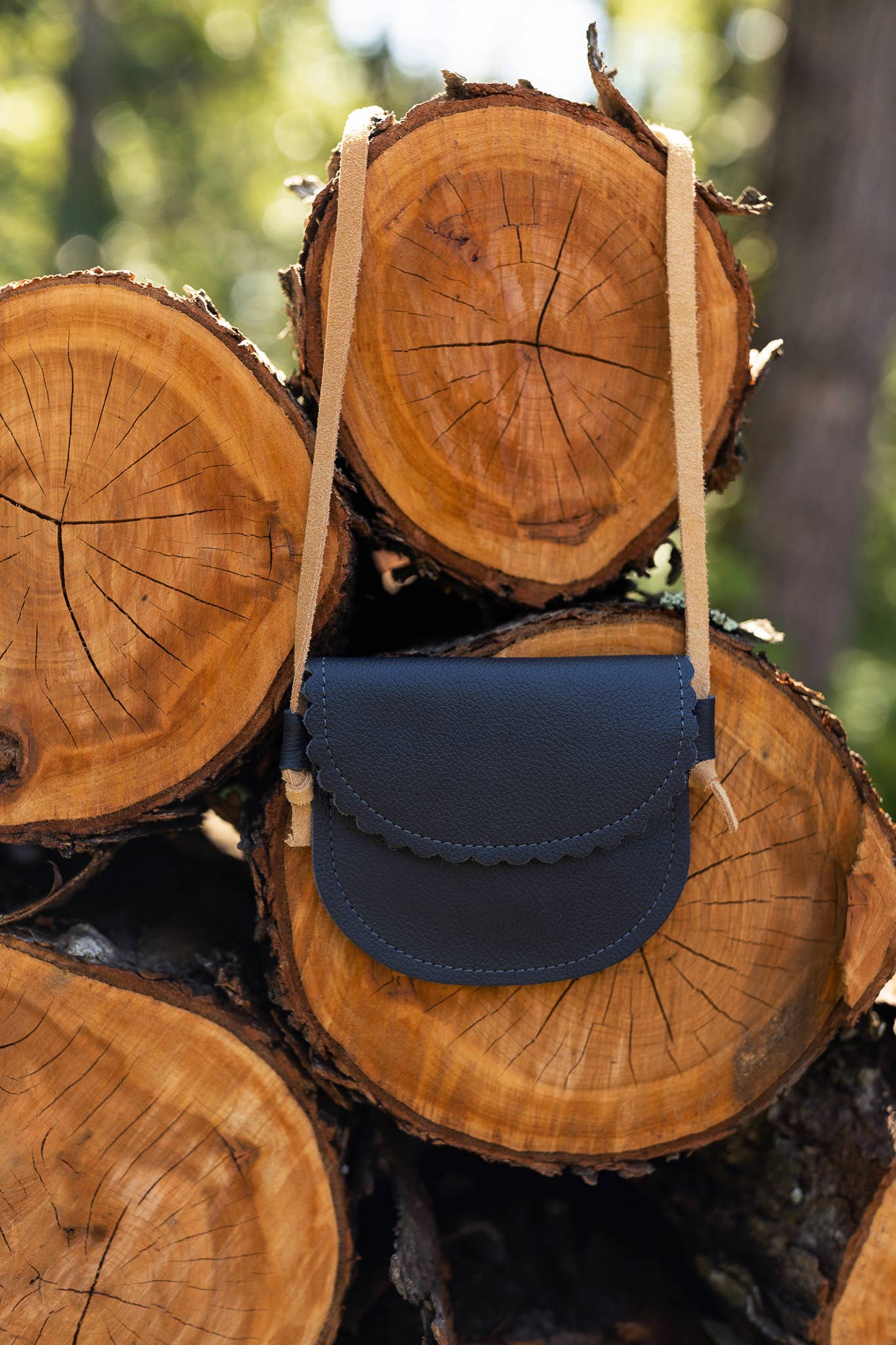 Navy Scalloped Leather Purse